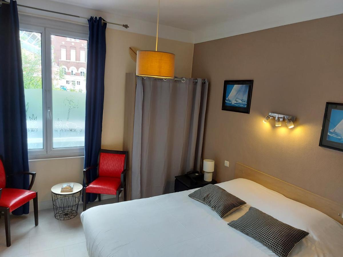 Hotel De La Paix Albert Esterno foto