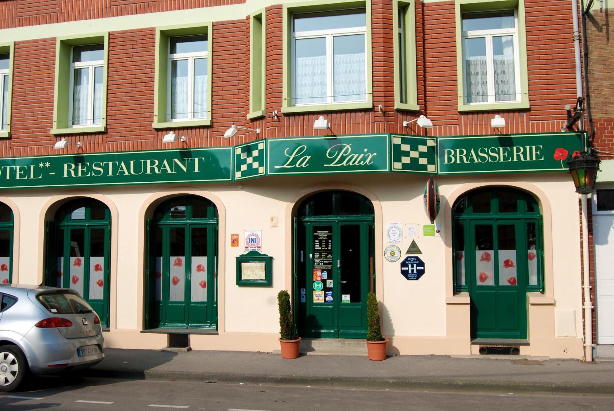 Hotel De La Paix Albert Esterno foto